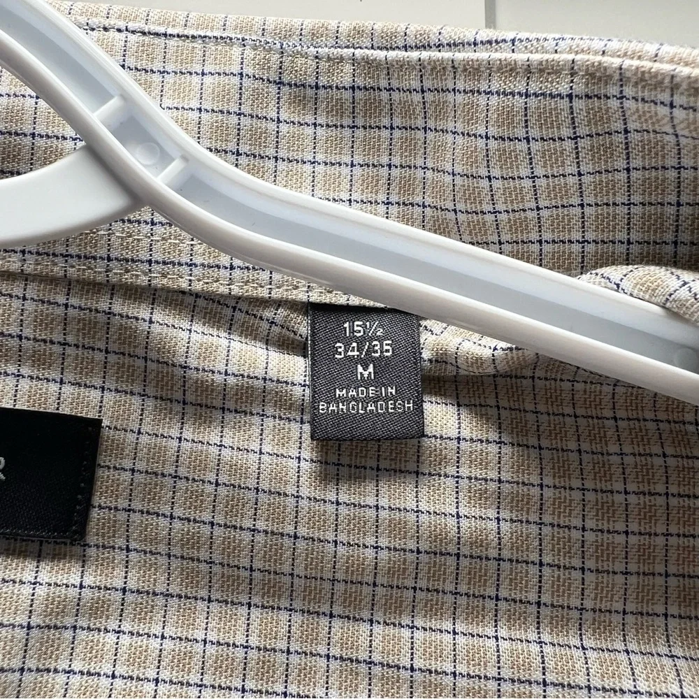 Tommy Hilfiger sophisticated tan